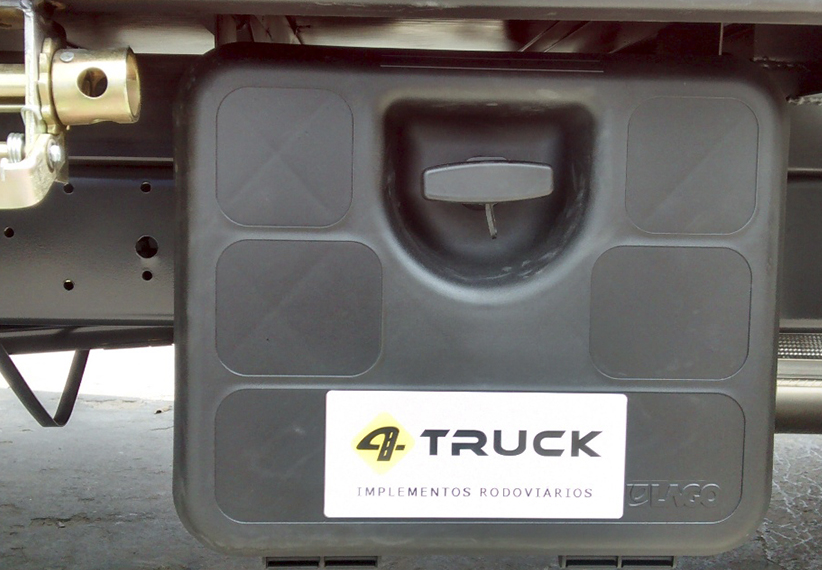 4truck-bau-lonado-e-acessorios-caixa-para-ferramentas-com-trinco-e-chaves