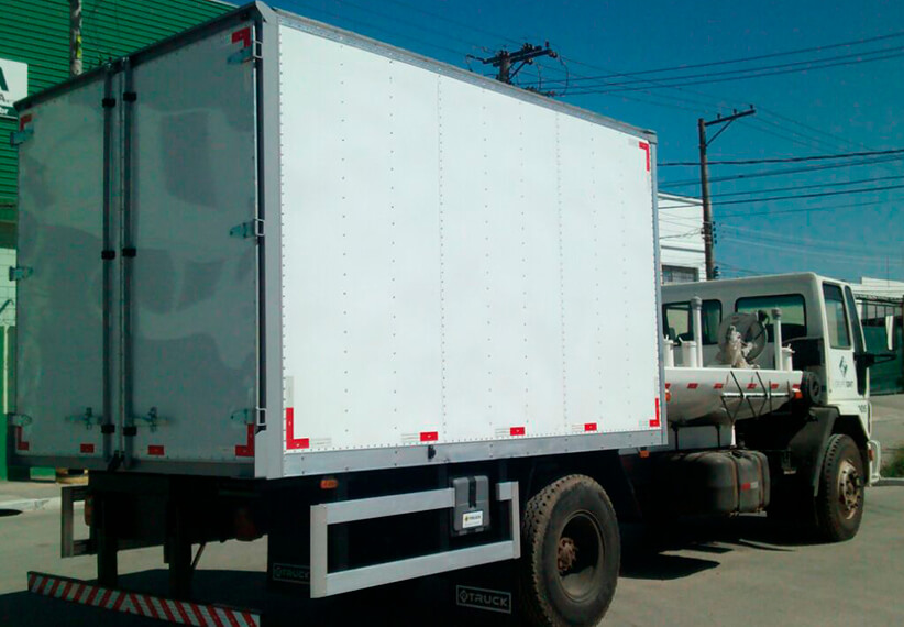 4truck-customizados-unidades-moveis-oficina-moveis-oficina-lubrificacao-ford-cargo-1
